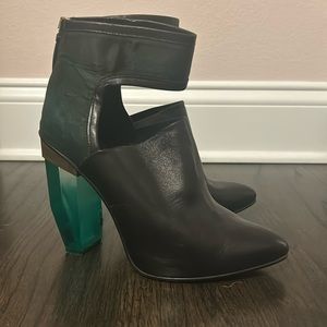 Miista Heels